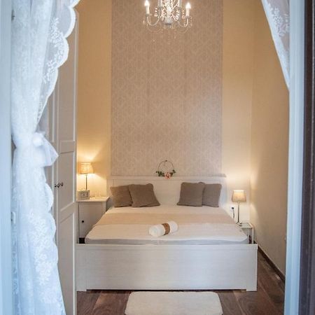 Broadway City Center, Fully Equipped, 4 Person Budapeste Exterior foto