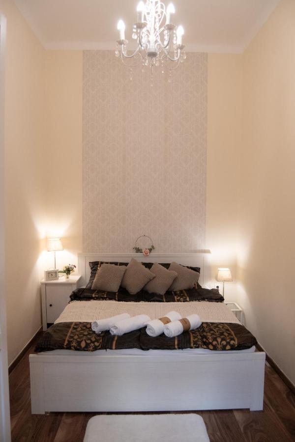 Broadway City Center, Fully Equipped, 4 Person Budapeste Exterior foto
