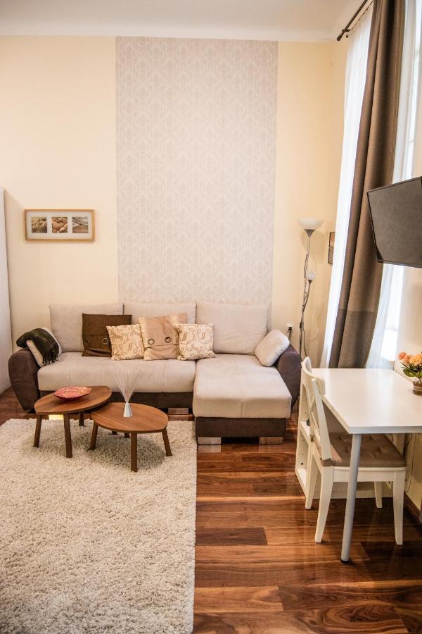Broadway City Center, Fully Equipped, 4 Person Budapeste Exterior foto